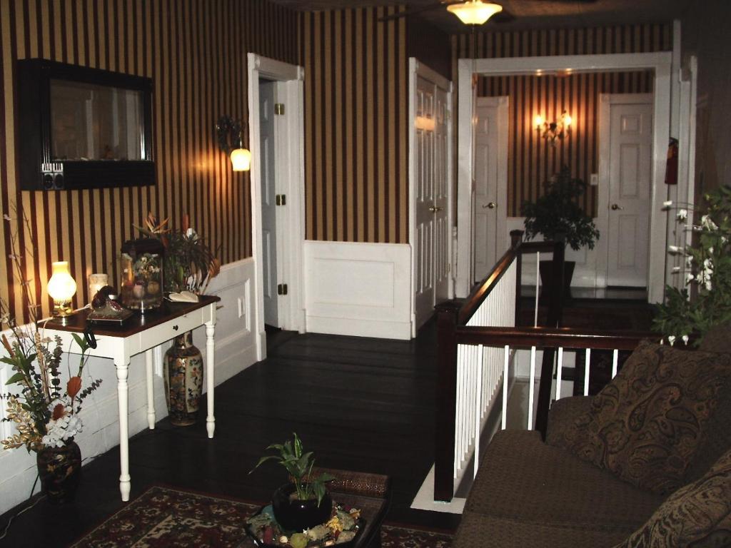 Brookside Inn At Laurens Eksteriør billede